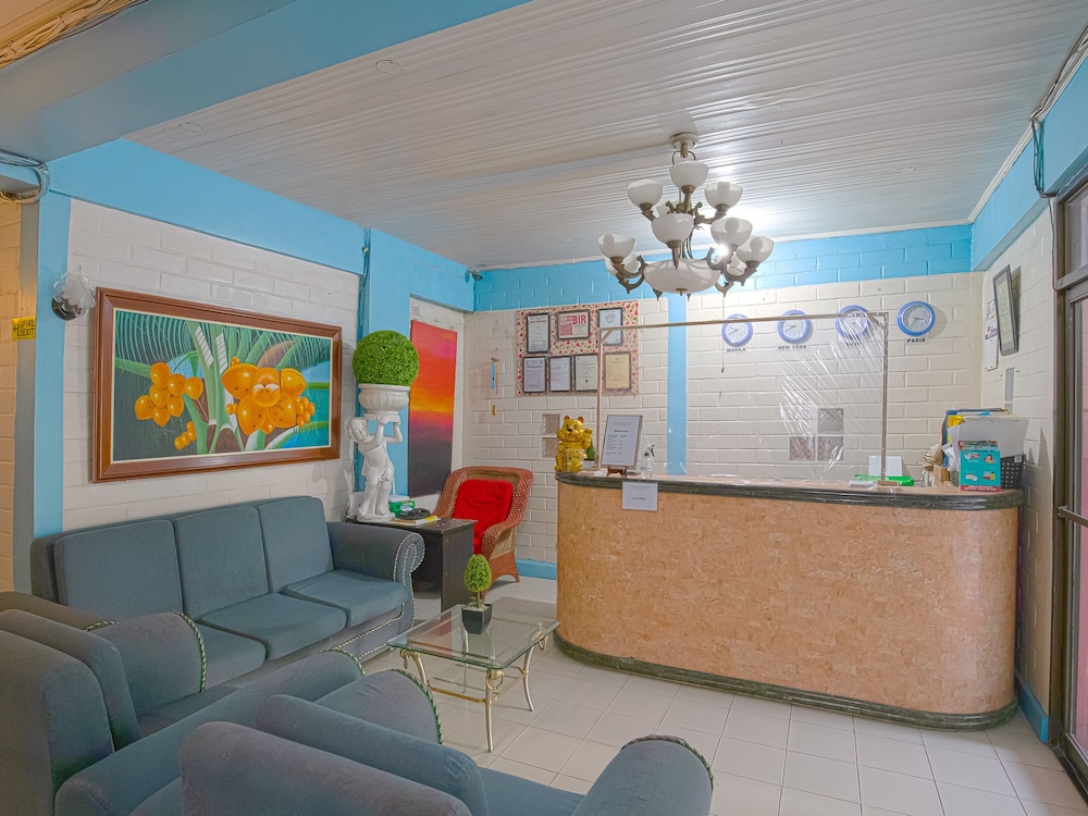 La Maria Pension & Tourist Inn Hotel 15/51