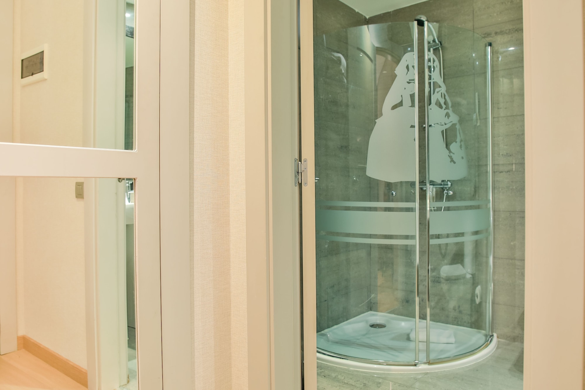غرفة مفردة، Meninas Hotel 6/6