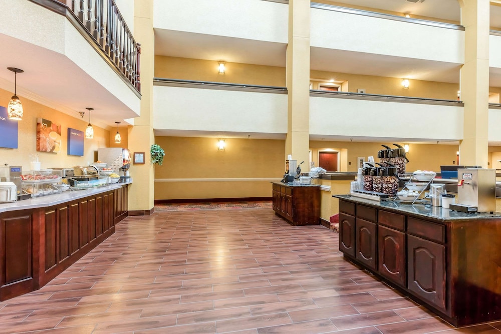 Comfort Inn & Suites Jasper Hwy 78 West 3/26