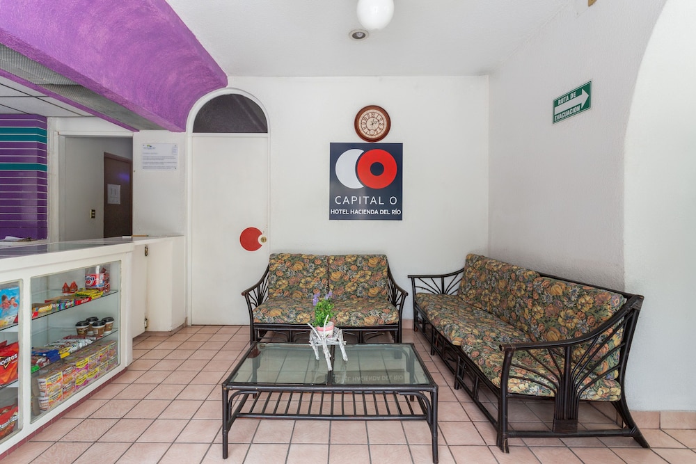 OYO Hotel Palma Real 19/34