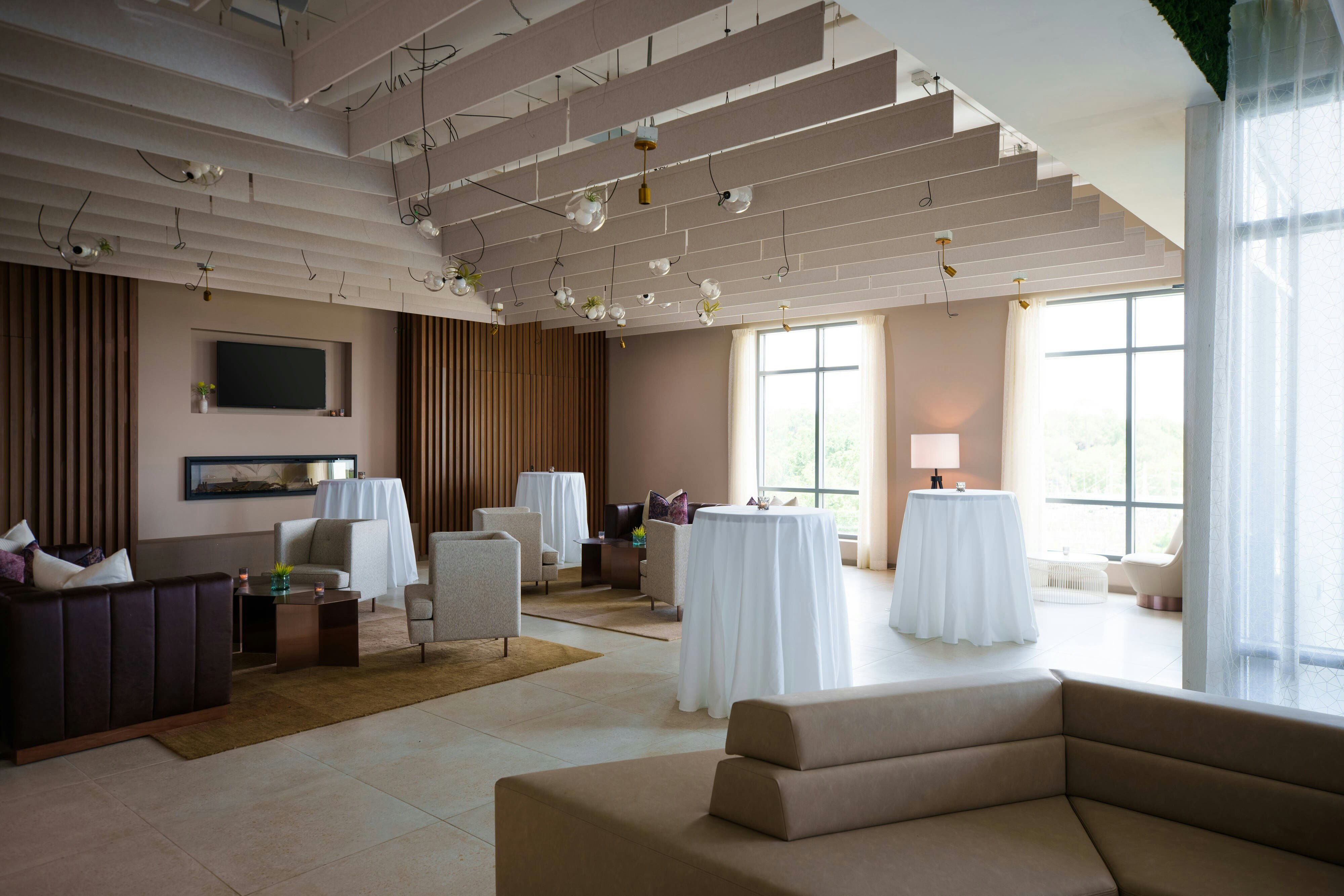 AC Hotel by Marriott Tallahassee Universities at the Capitol 19/58