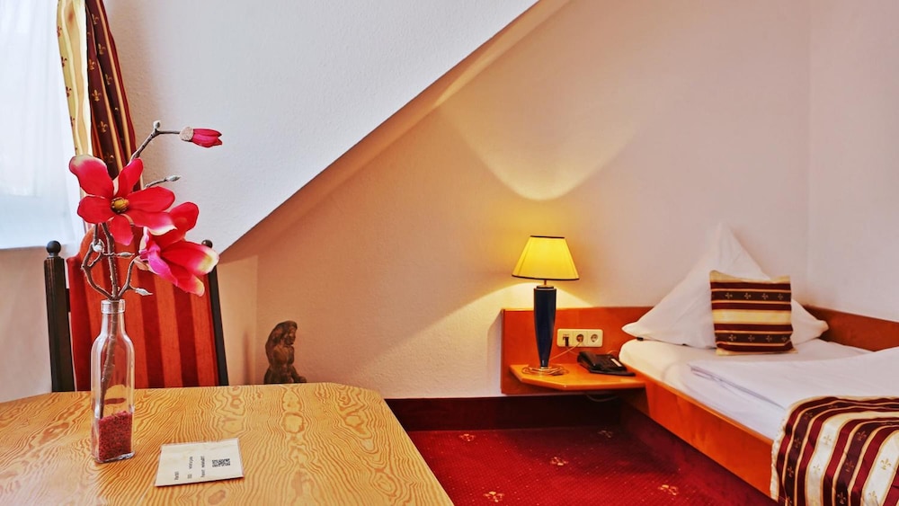 Hotel Neckarlux Formerly Ambiente Hotel 9/38