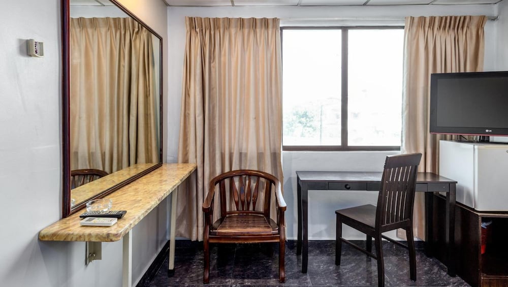 Subang Valley Hotel 49/59