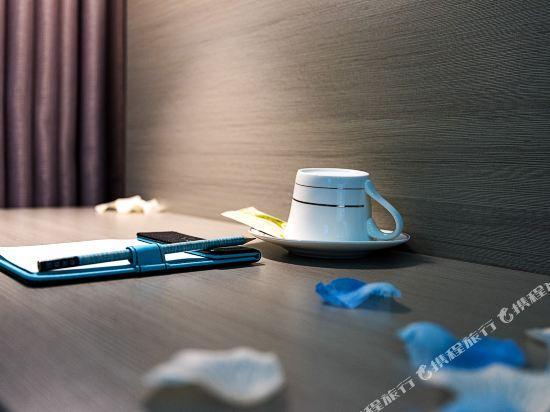 Xana Lite Hotel (Chengdu Shuangliu Airport Haibincheng) 20/24