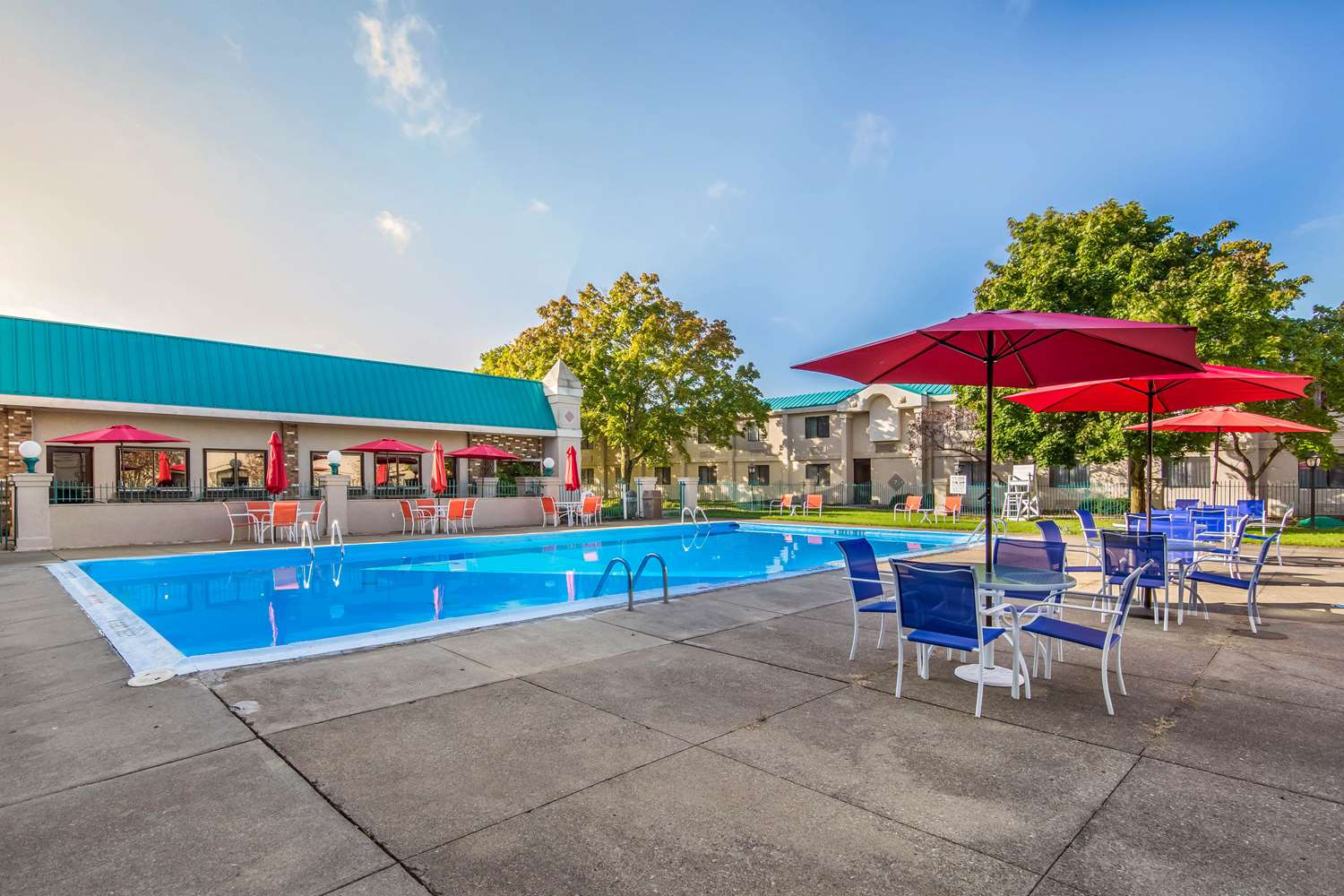 Cayuga Blu Hotel 21/21