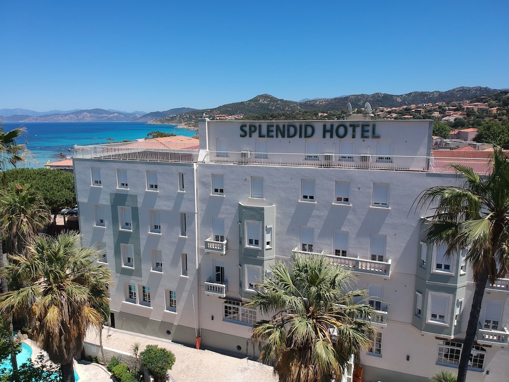 Splendid Hotel 2/71