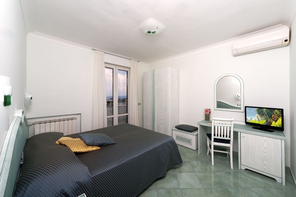 Hotel Bellevue Benessere and Relax 14/45