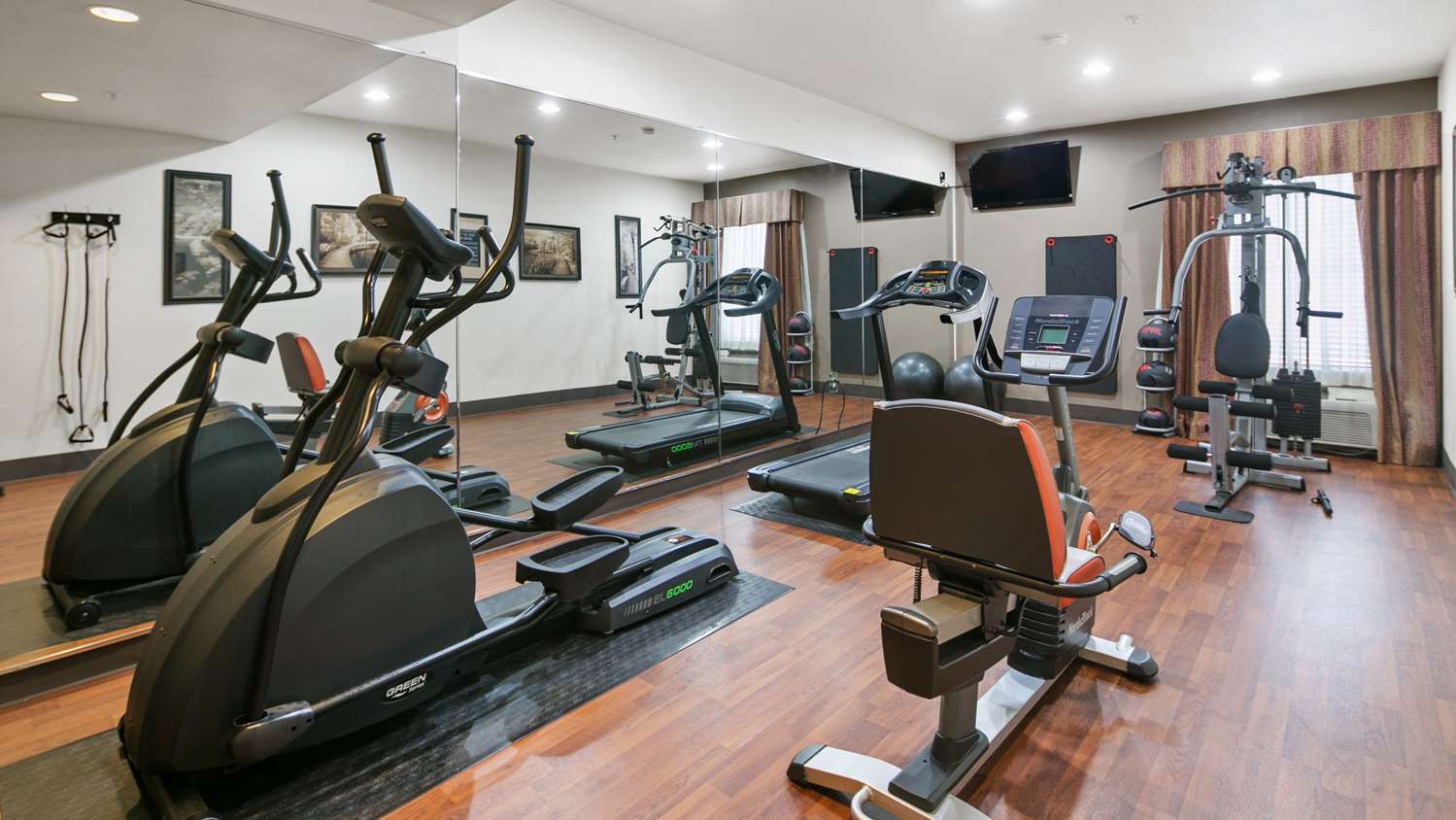 Best Western Plus Georgetown Inn and Suites 4/11