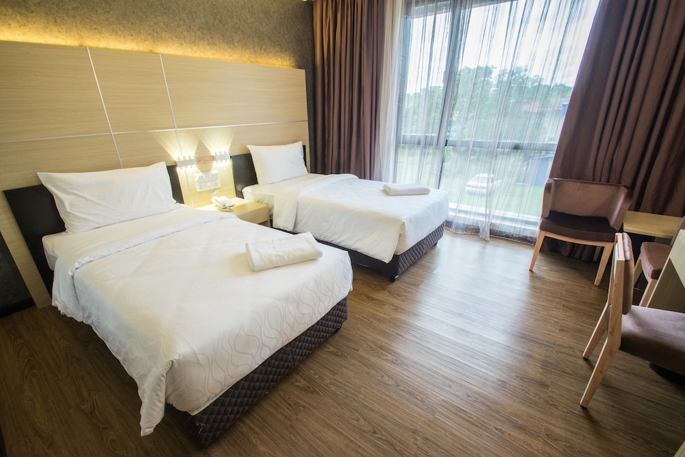 Hotel Labuan Point 24/45