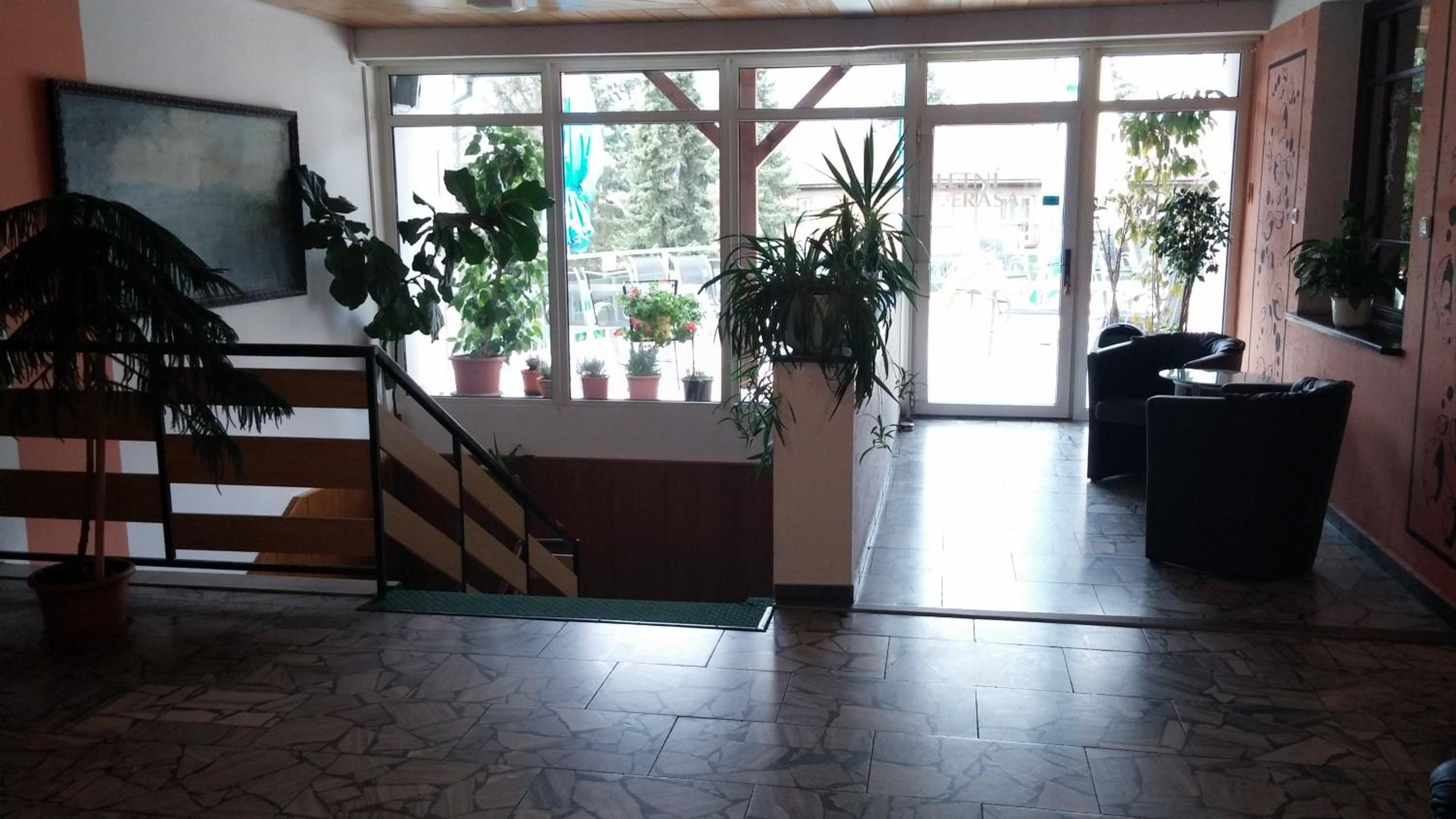 Hotel Rozvoj 11/64
