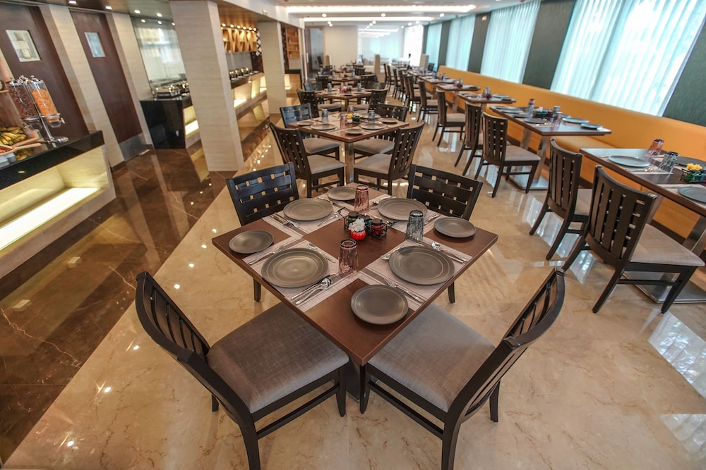 Jaag Hotel 32/50