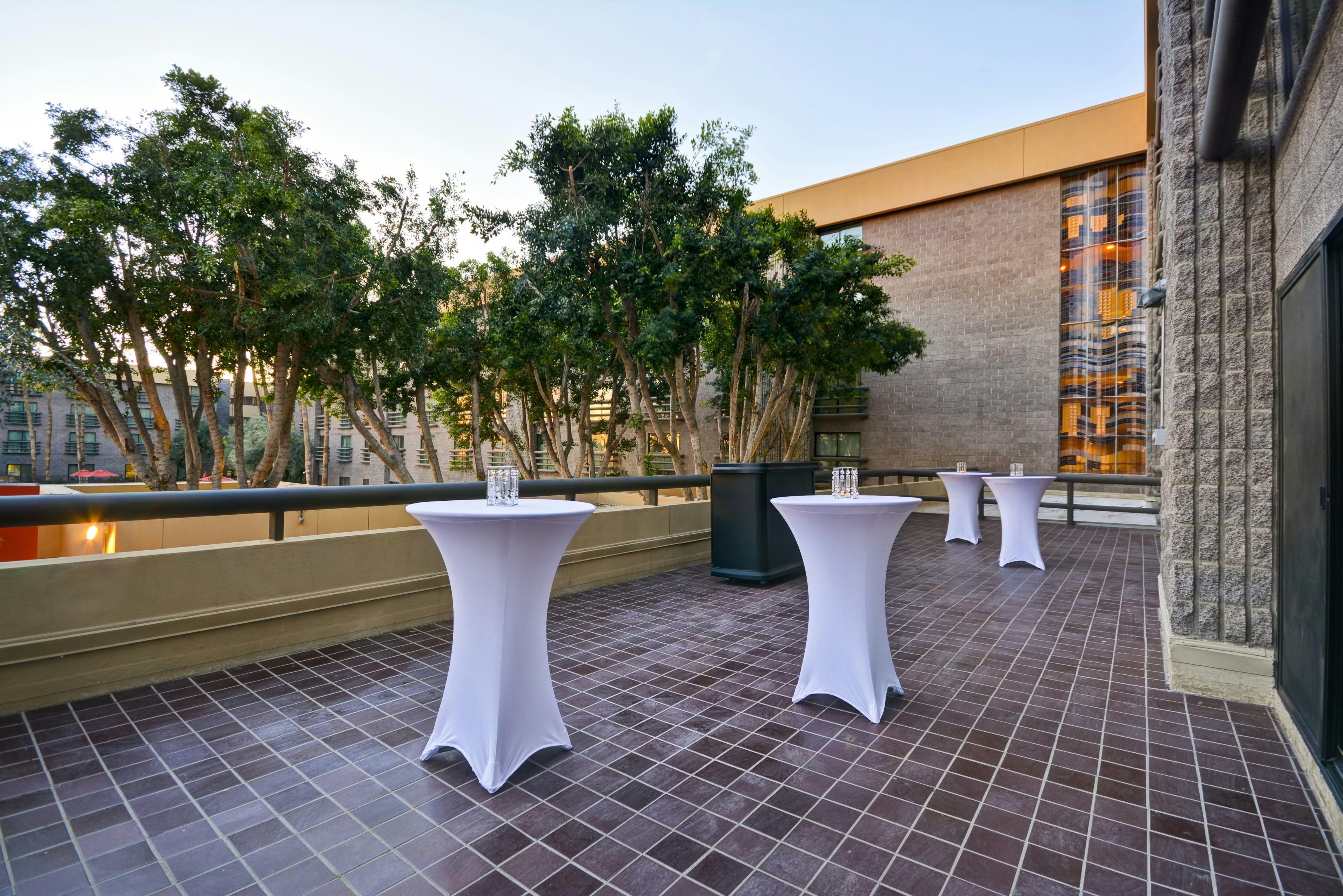 Doubletree By Hilton Phoenix North 73/73