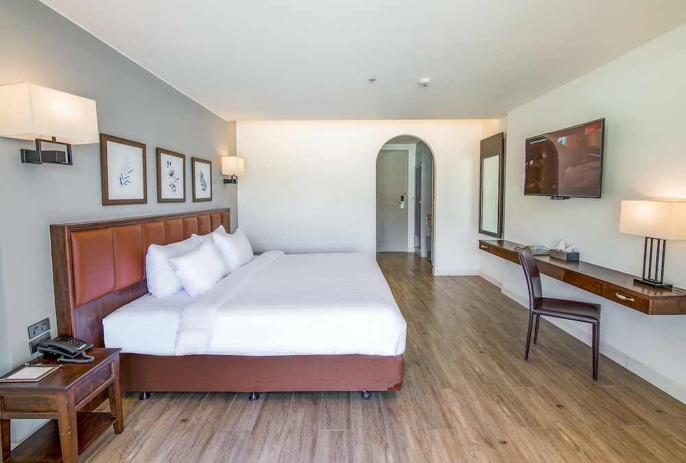 Katathong Golf Resort & Spa 14/50