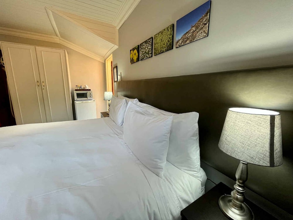 Ilanda Guest House 17/50