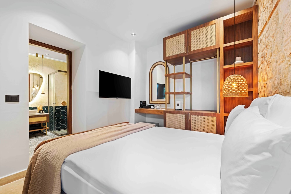 Belmondo Suites Old Town Antalya 13/50
