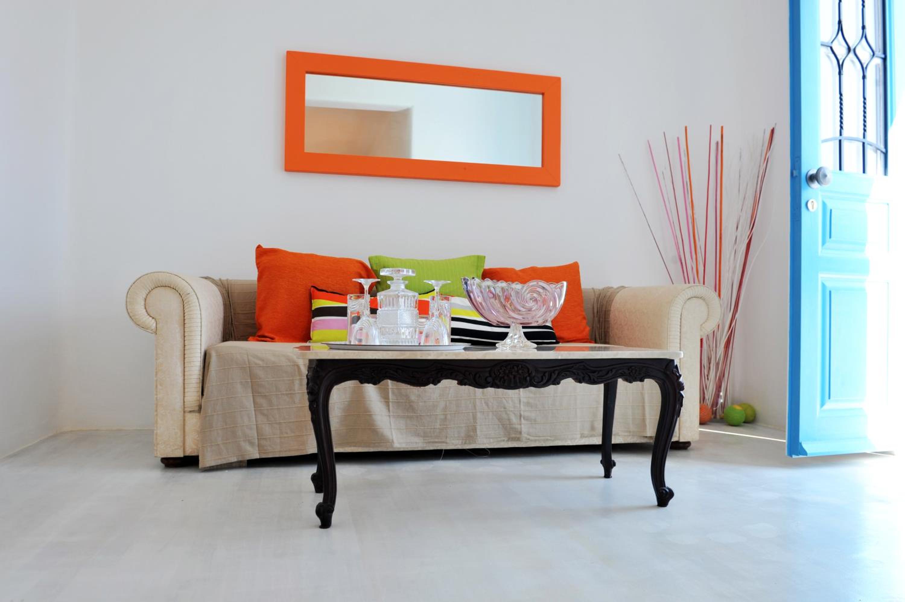 Eiriana Luxury Suites 7/60