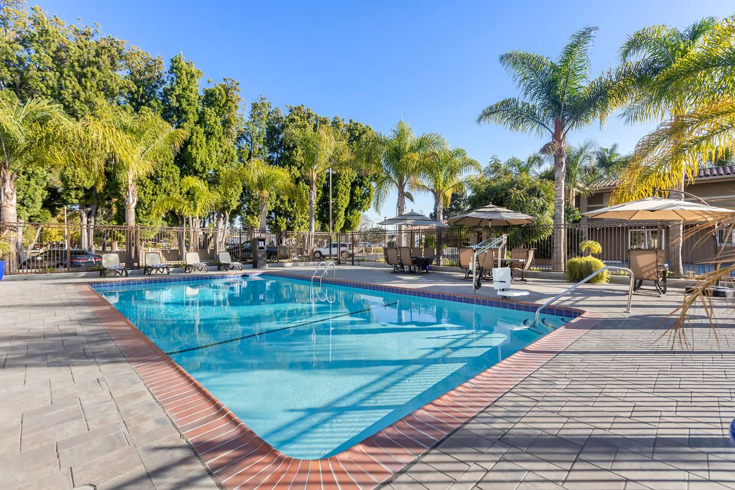 Best Western University Inn Santa Clara 35/55