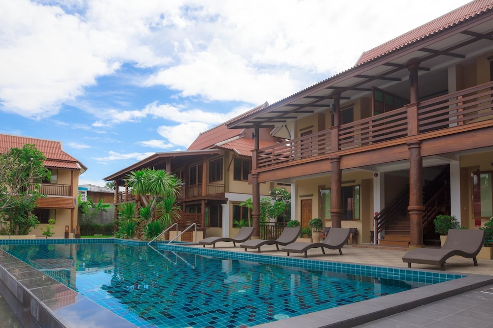Huean Kham Hom Resort photo4