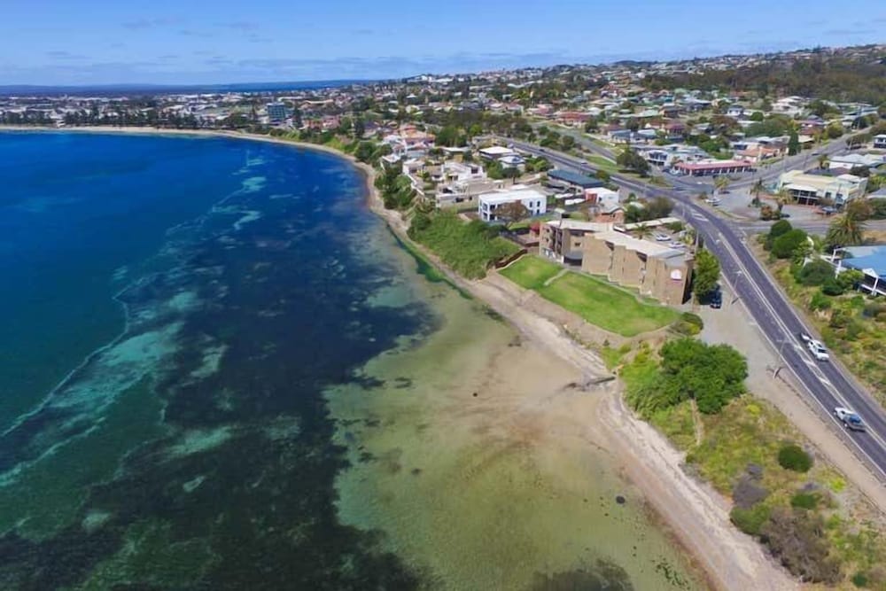 Limani Port Lincoln 35/46