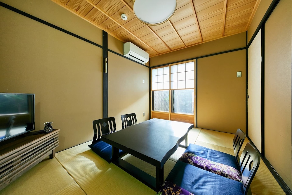 Rinn Gion Yasaka South Kikyo 10/75