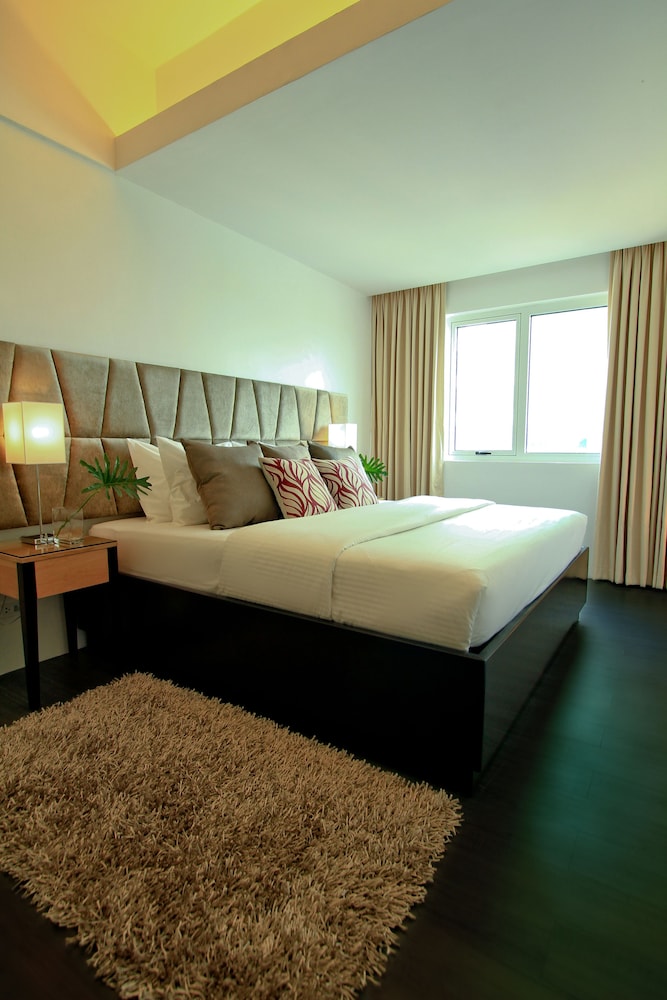 Privato Ortigas 10/41