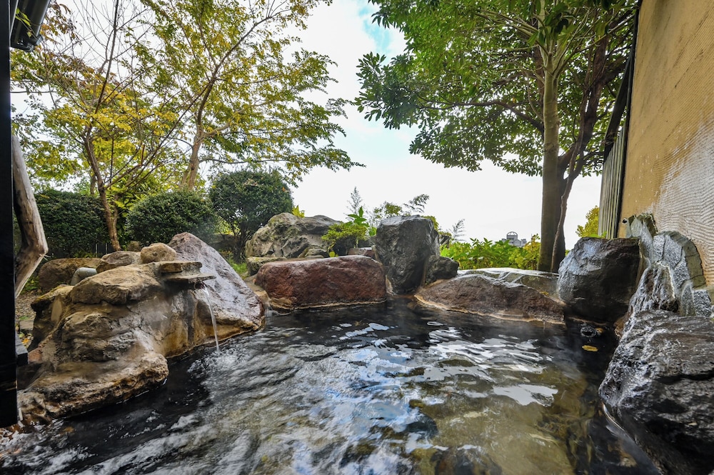 Beppu Kaizan (ex Hotel Zenshitsu Rotentsuki Hanare No Yado Beppu Yuya) 24/50