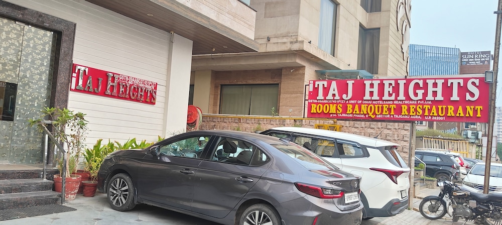 Fabhotel Taj Nagari 39/50