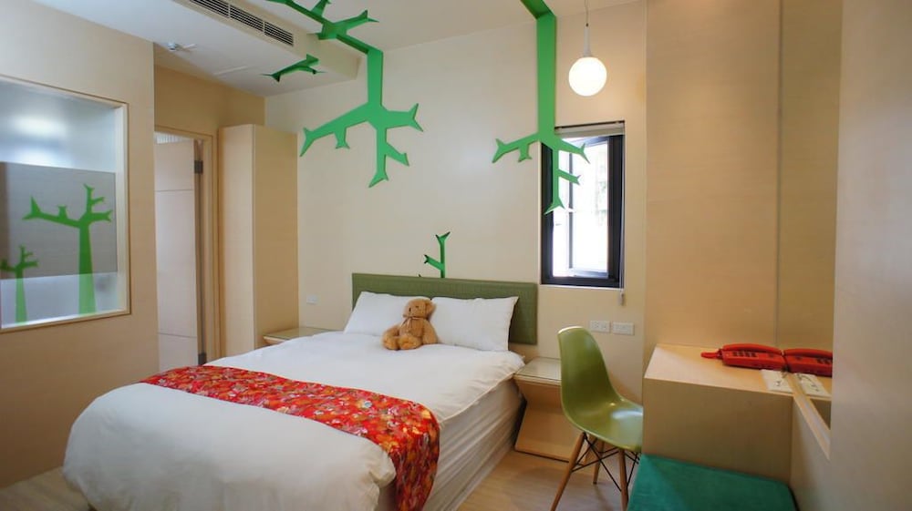 Tan Hui Hotel 17/46