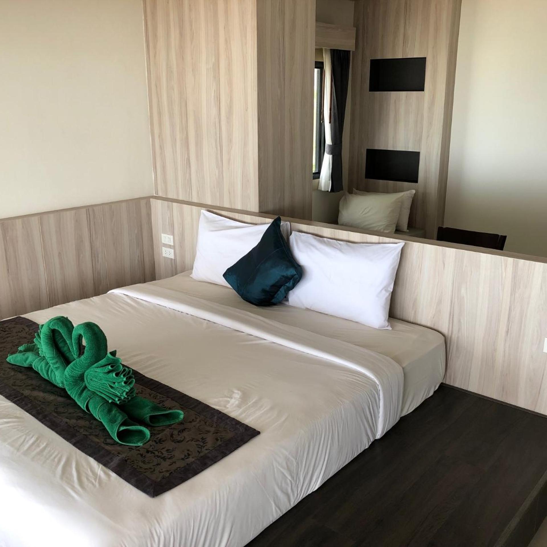 Suite, Beach Front