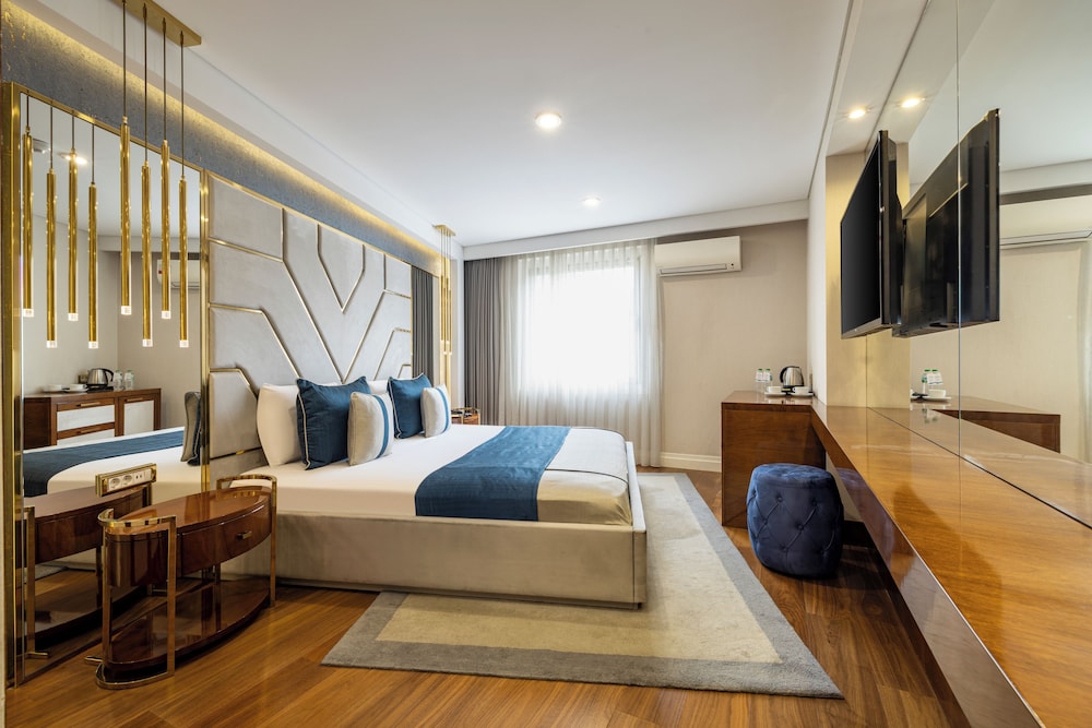 AHC Old City Hotel 31/70