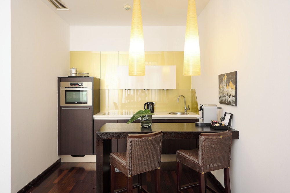 MyPlace Premium Apartments - City Centre 68/73