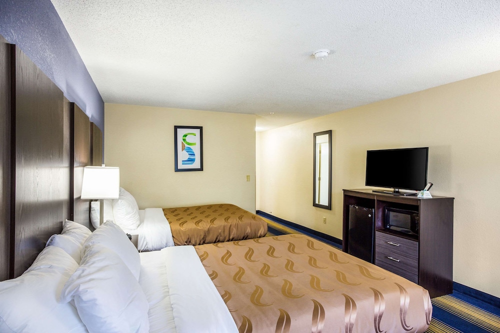 Quality Inn Charleston South 19/46