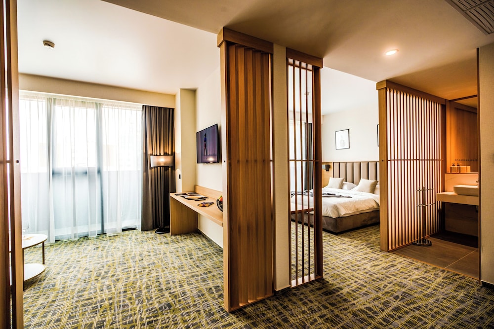 B1 City Hotel 32/49