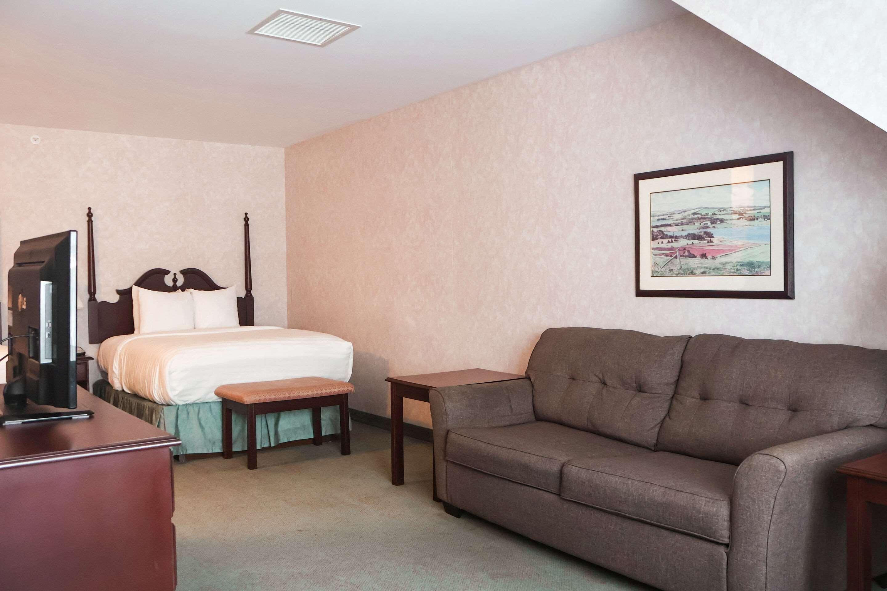 Efficiency, Suite, 2 Double Beds, Annex