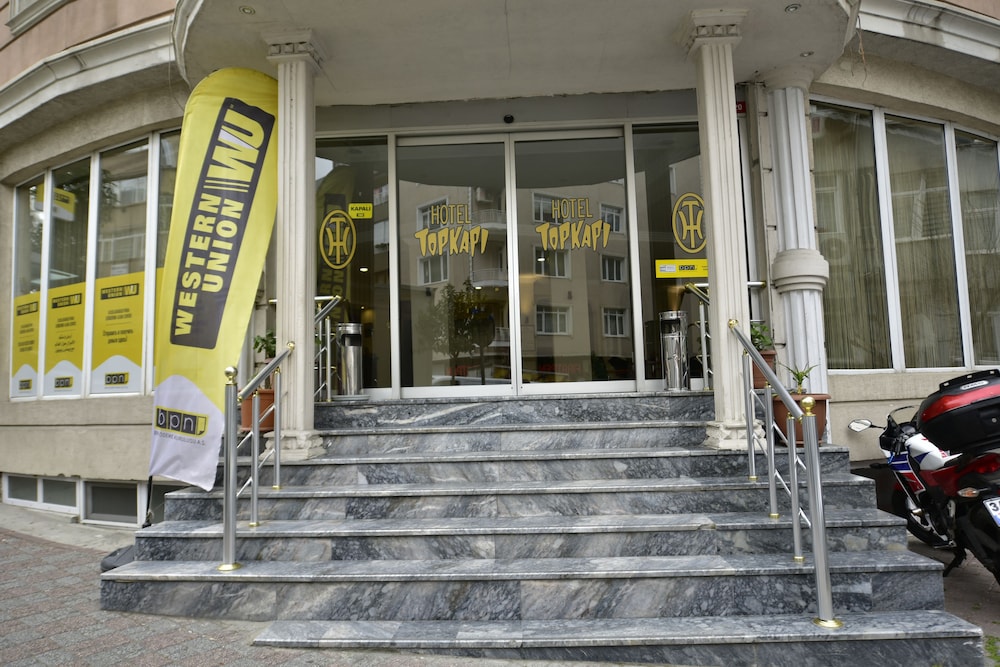 Topkapi Hotel 5/69