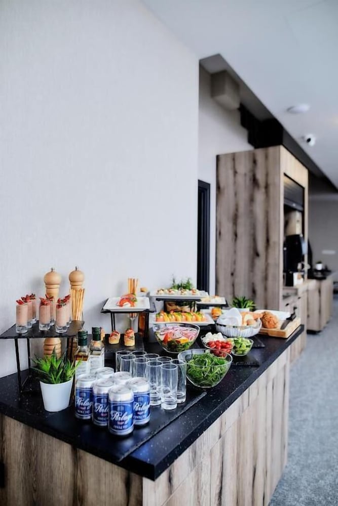 Hotel Tulip Inn Zyrardow 8/50