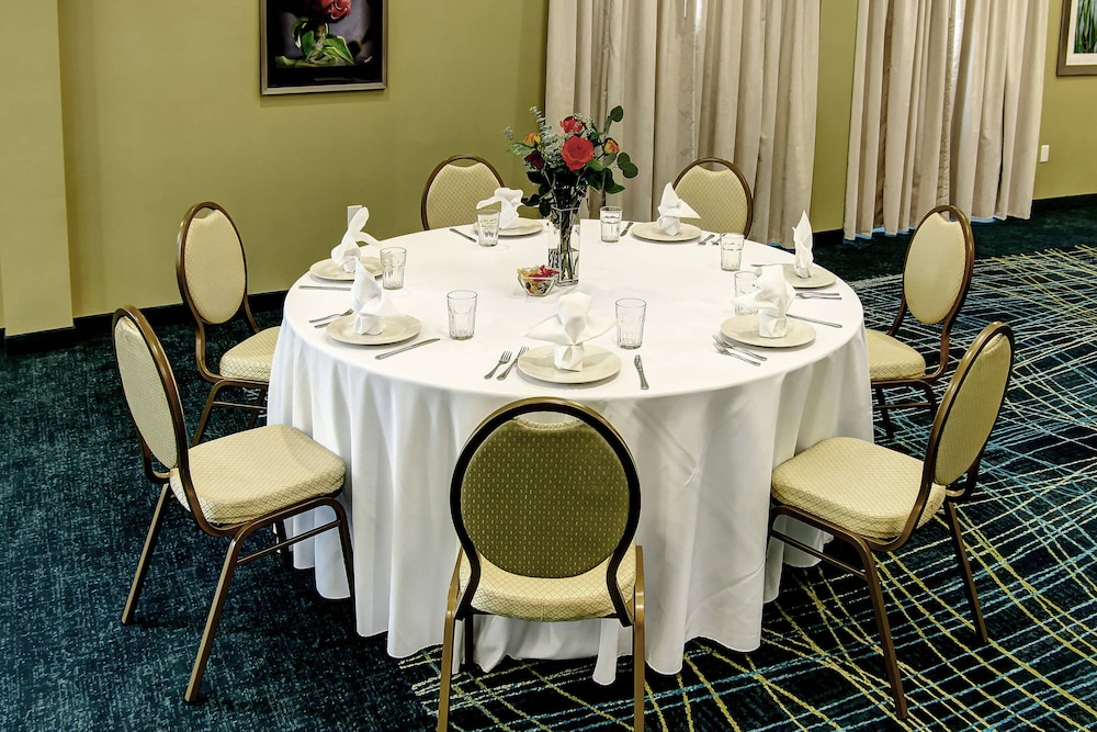 SpringHill Suites by Marriott Lake Charles 39/50