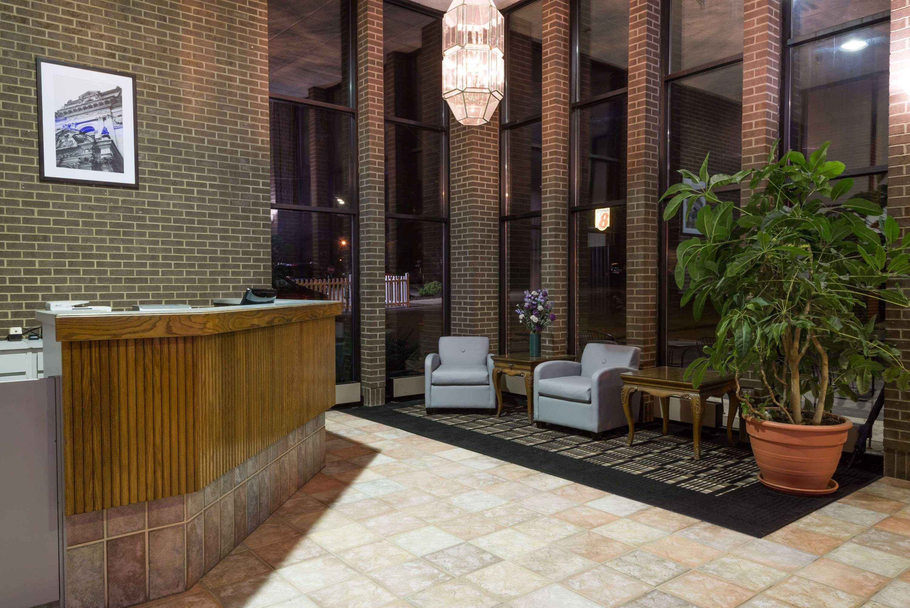Super 8 By Wyndham Miamisburg Dayton S Area Oh 2/15
