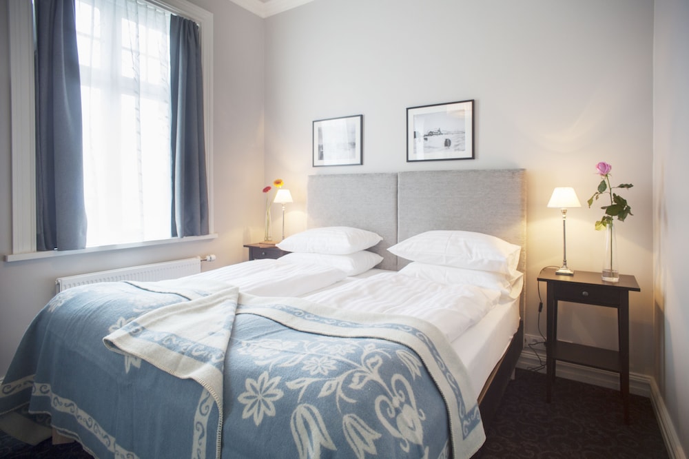 Reykjavik Residence Hotel 27/75