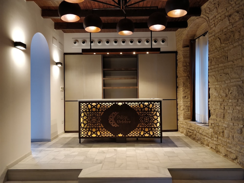 Patios Del Orfebre 5/64