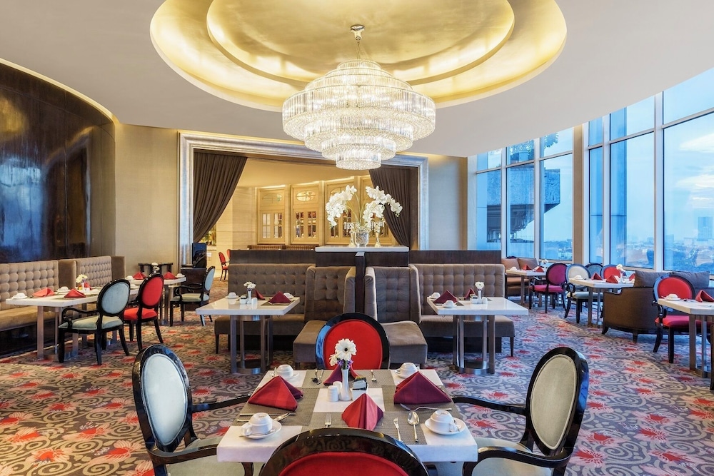 Hotel Ciputra World Surabaya managed by Swiss-Belhotel International 62/76