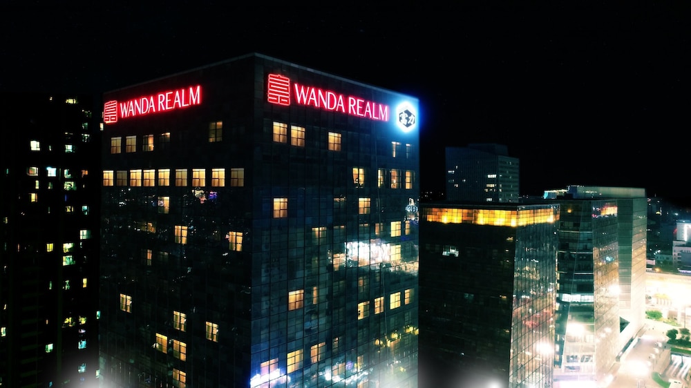 Wanda Realm Langfang 4/70