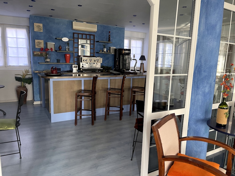Archa Villa De Suances 34/50