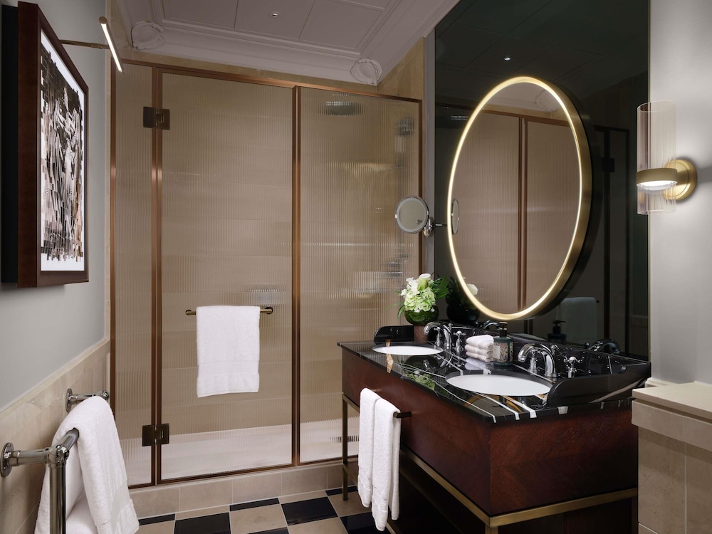 جناح بسرير مزدوج بغرفة نوم واحدة، The Savoy Hotel 6/8