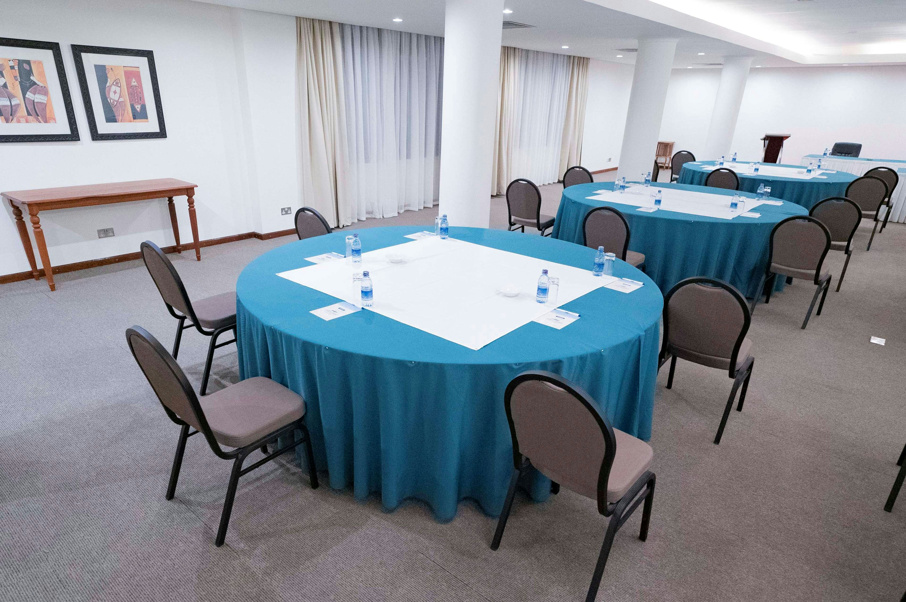 White Sands Resort and Conference Centre 41/50