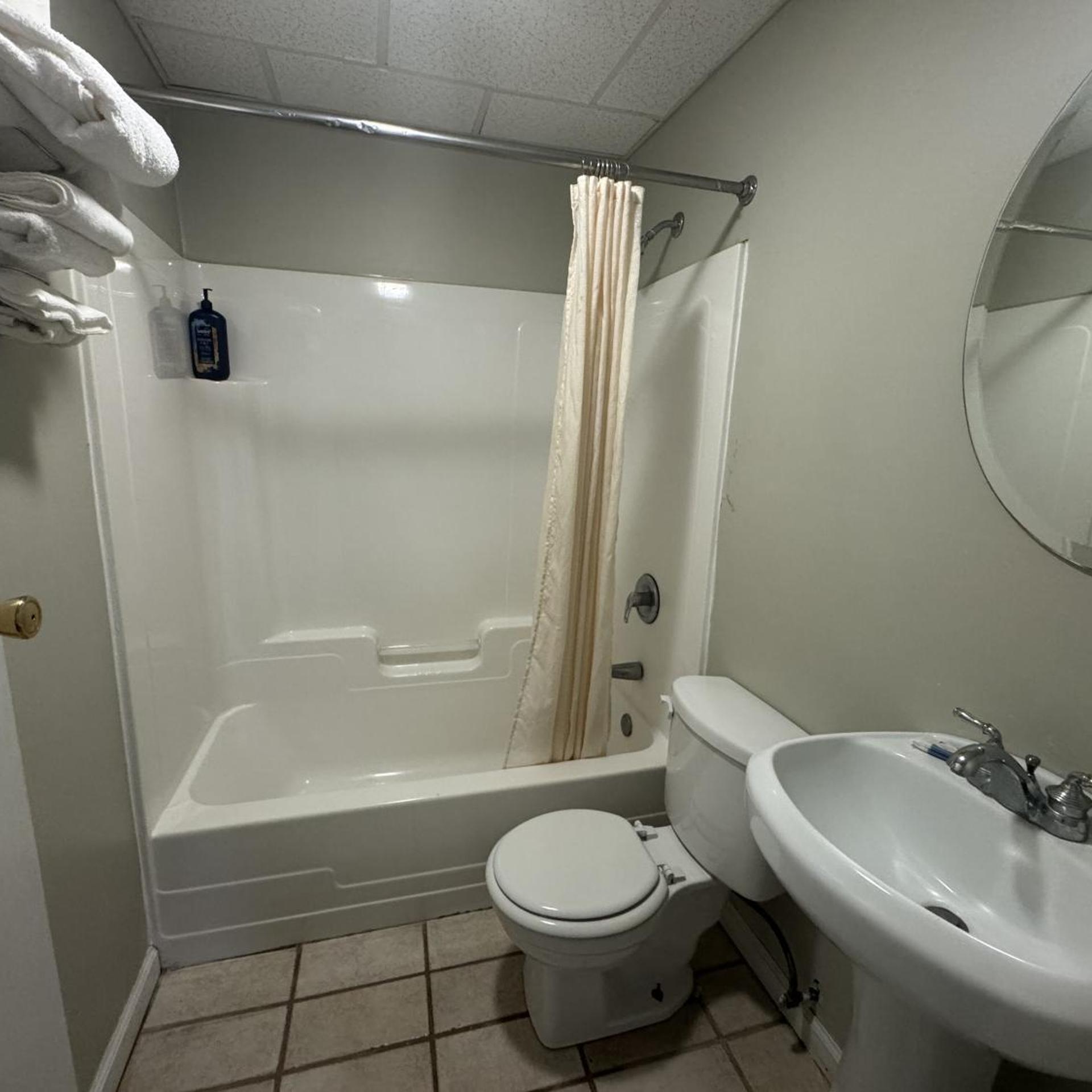 Economy Inn Alfred NY 27/30