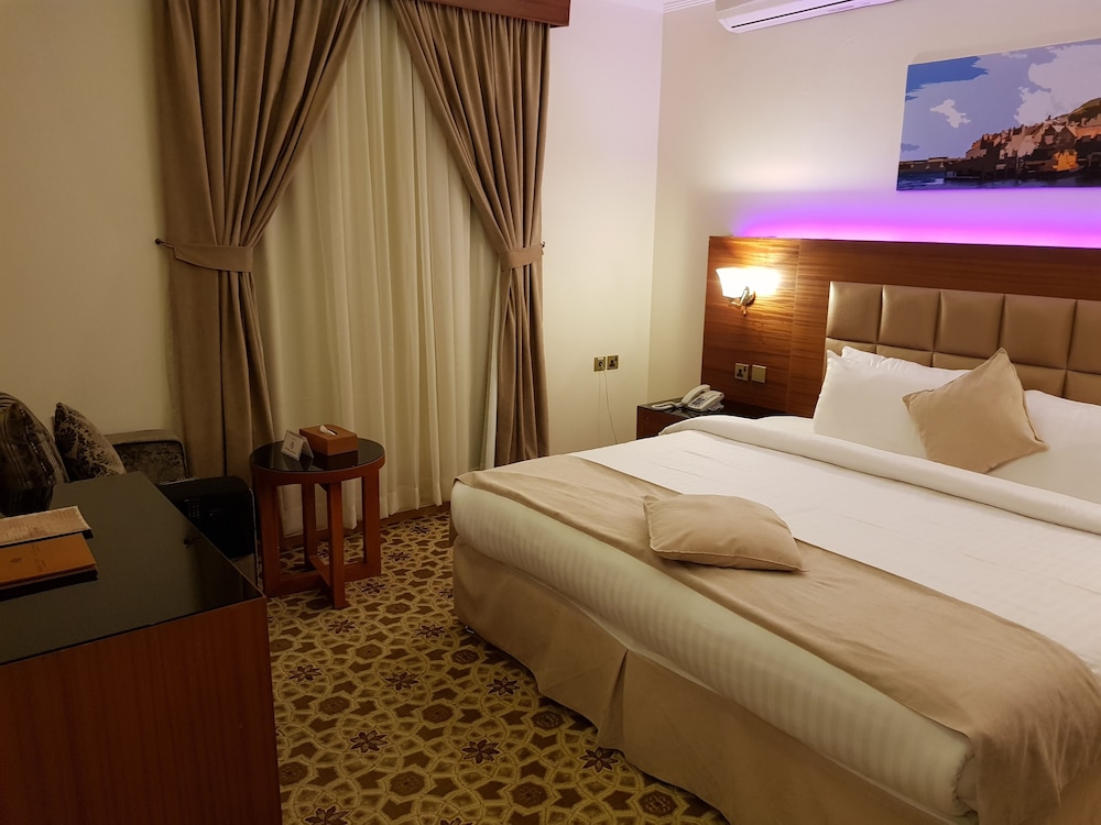 فندق سماء إن(Sama Inn Hotel Apartments) 12/70