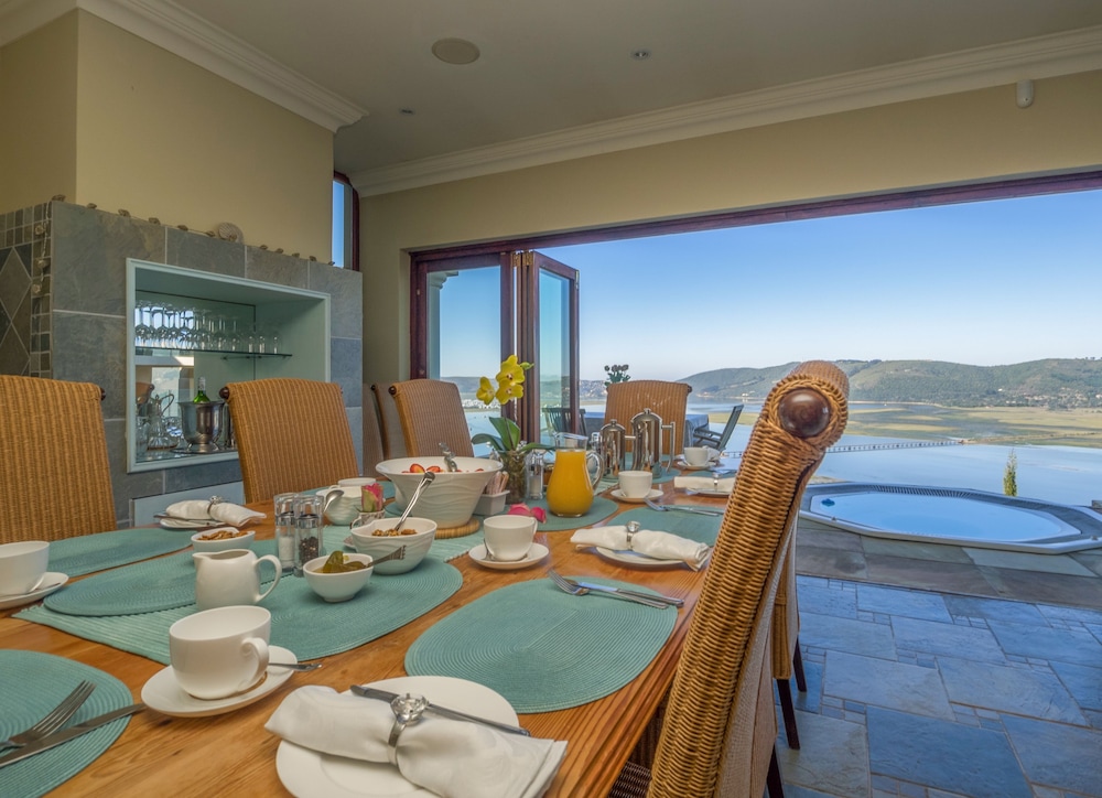 Villa Paradisa Guest House 30/44