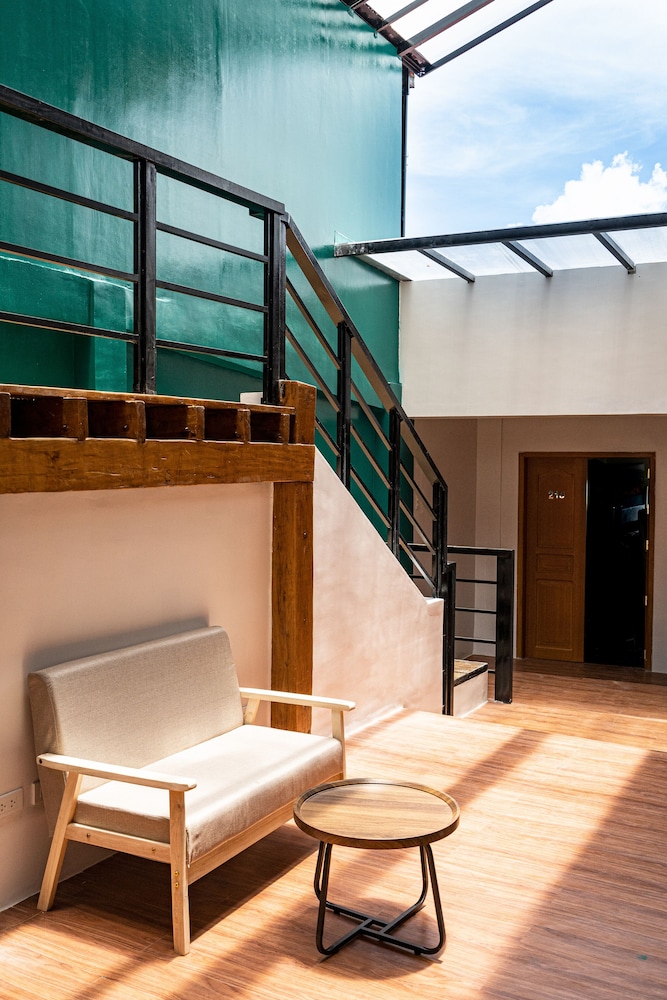 Zuric Pension Coron 33/54