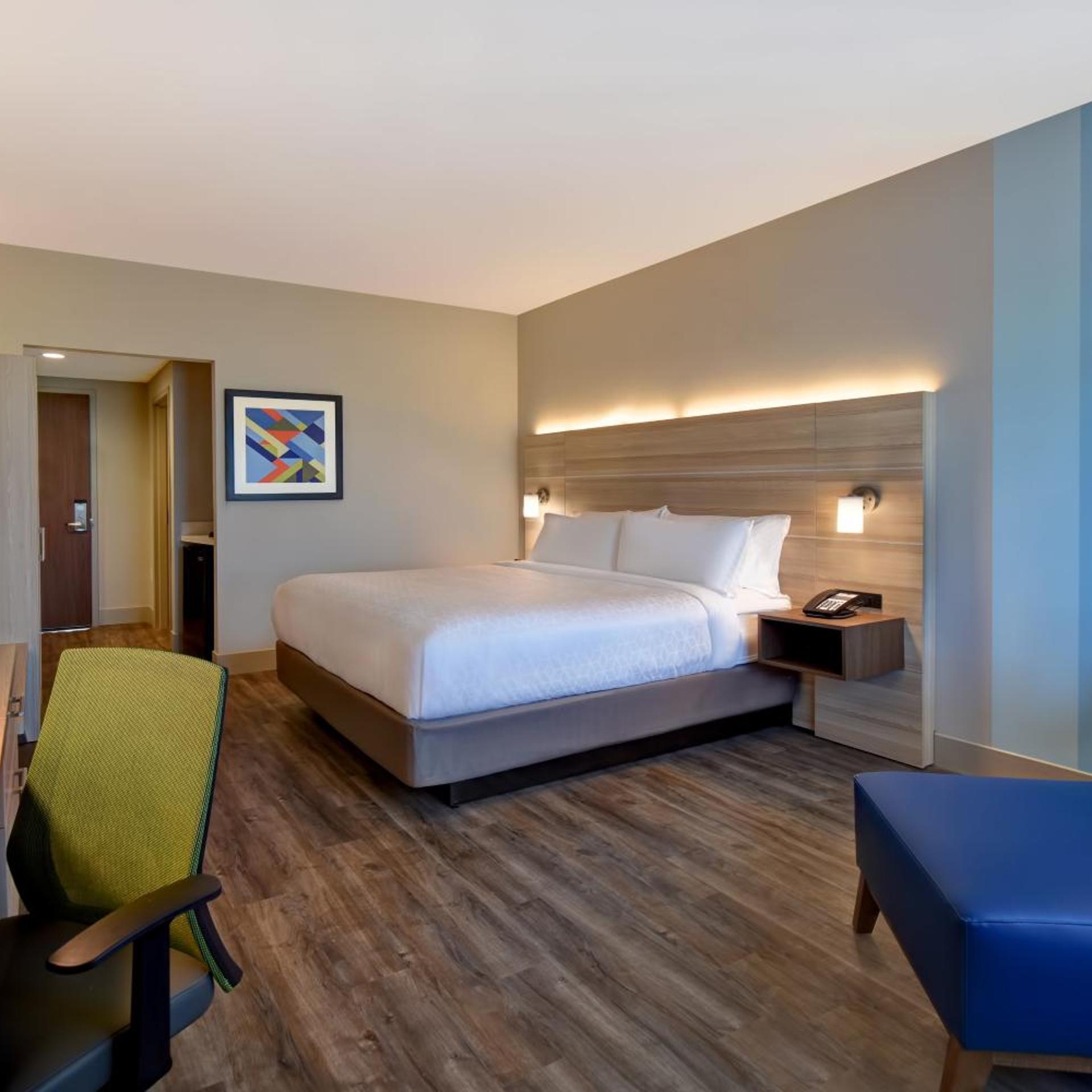 Standard, King Bed, Ocean View